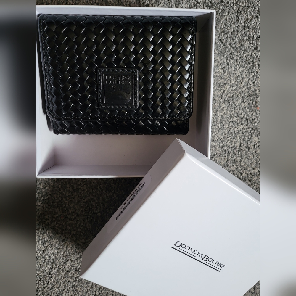 Camden Woven Small Flap Wallet